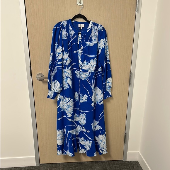 Sugarlips Dresses & Skirts - Sugarlips Blue and White Long Sleeve Dress
